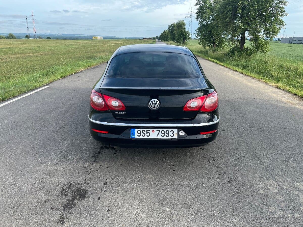 2010 Volkswagen PASSAT CC - 7