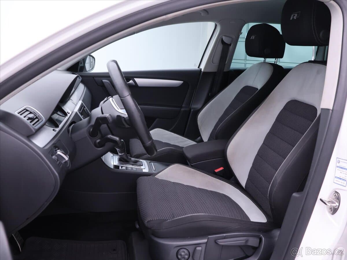 2014 Volkswagen PASSAT - 7
