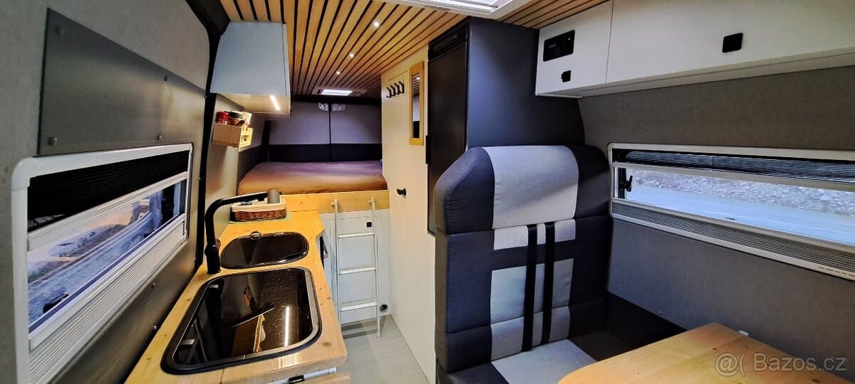 Mercedes-Benz SPRINTER - 7