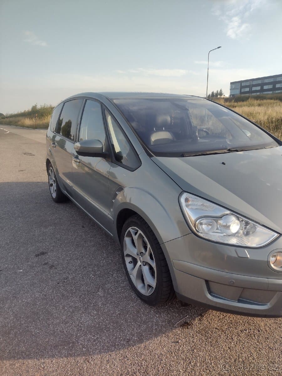 2008 Ford S-MAX - 7