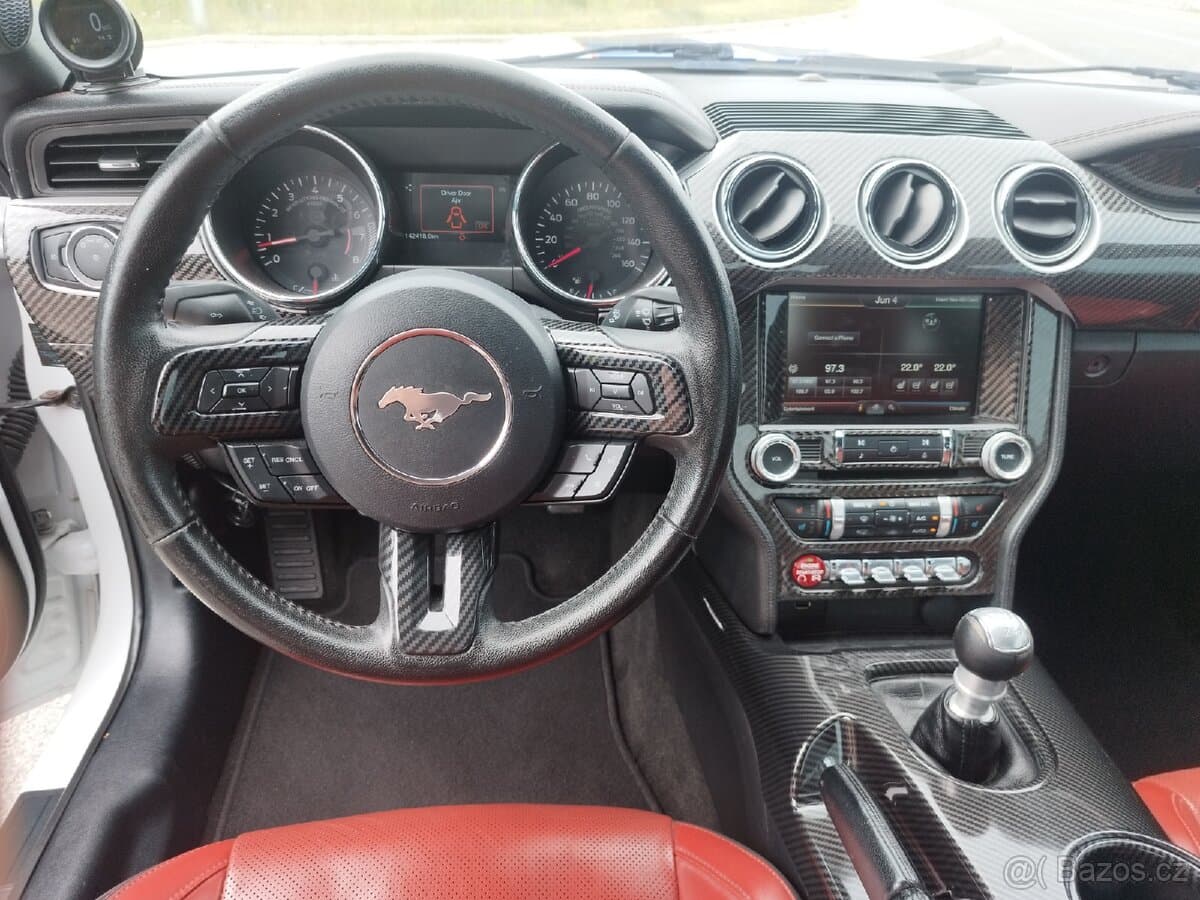 2016 Ford MUSTANG - 7