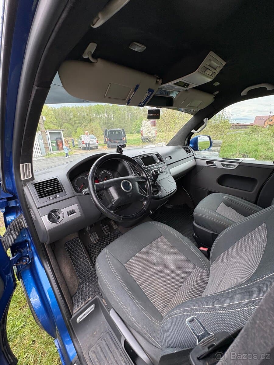 2004 Volkswagen MULTIVAN - 7