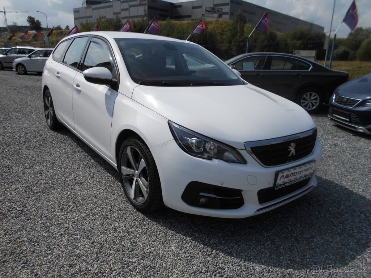 2018 Peugeot 308 - 7
