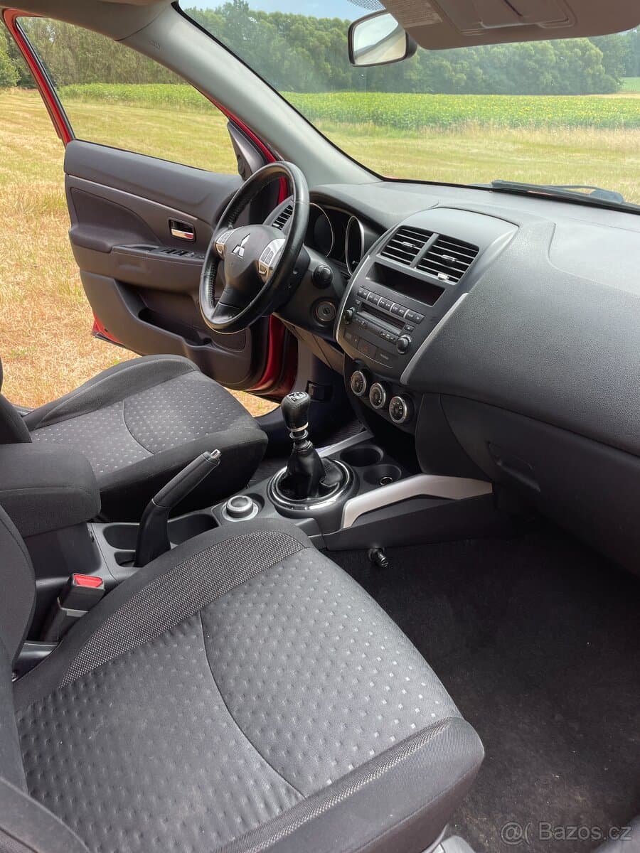2011 Mitsubishi ASX - 7