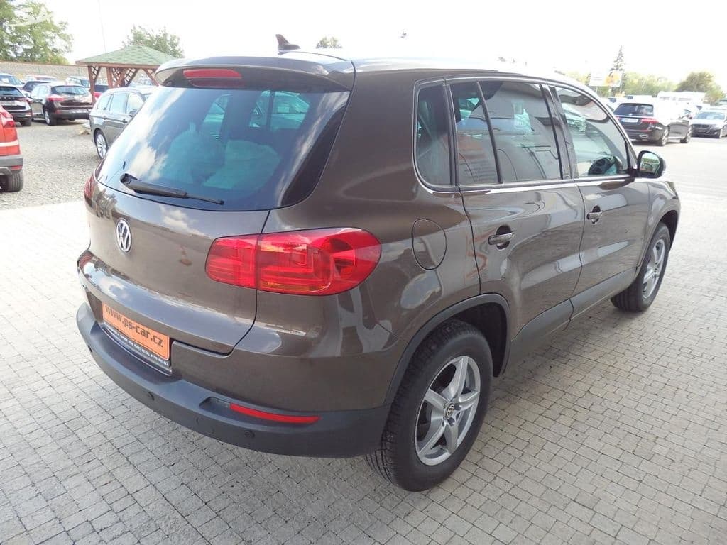 2012 Volkswagen TIGUAN - 7