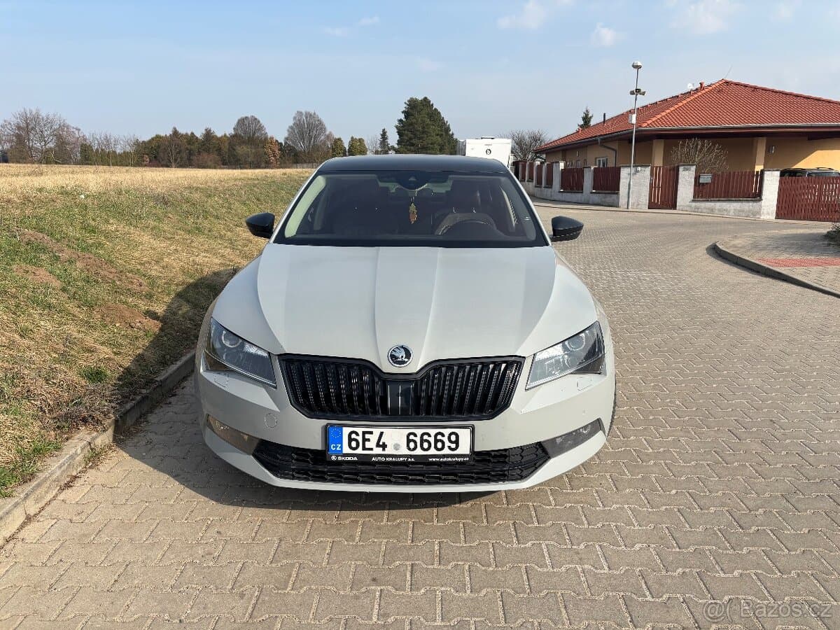 2017 Škoda SUPERB - 7