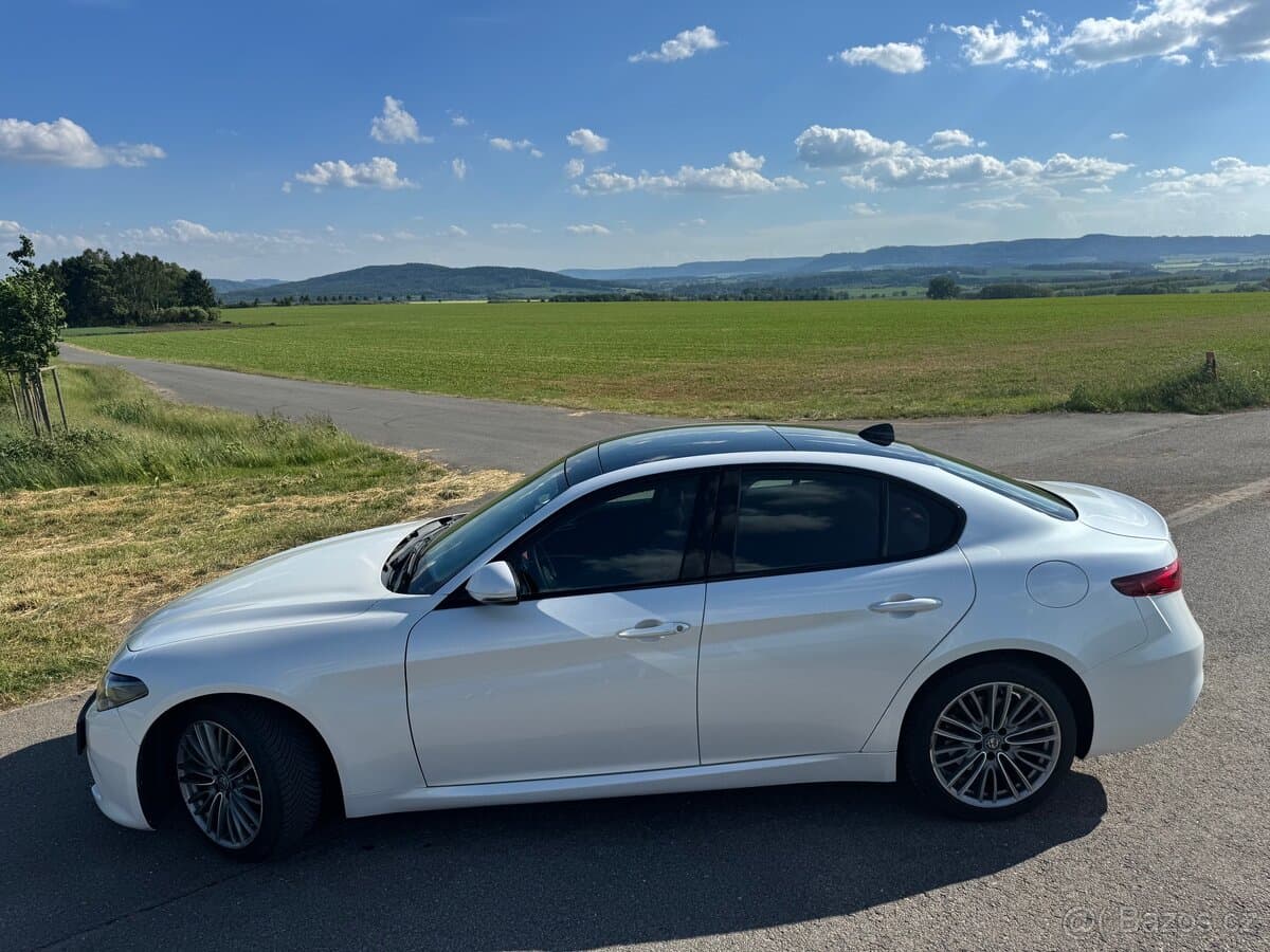 2018 Alfa Romeo GIULIA - 7