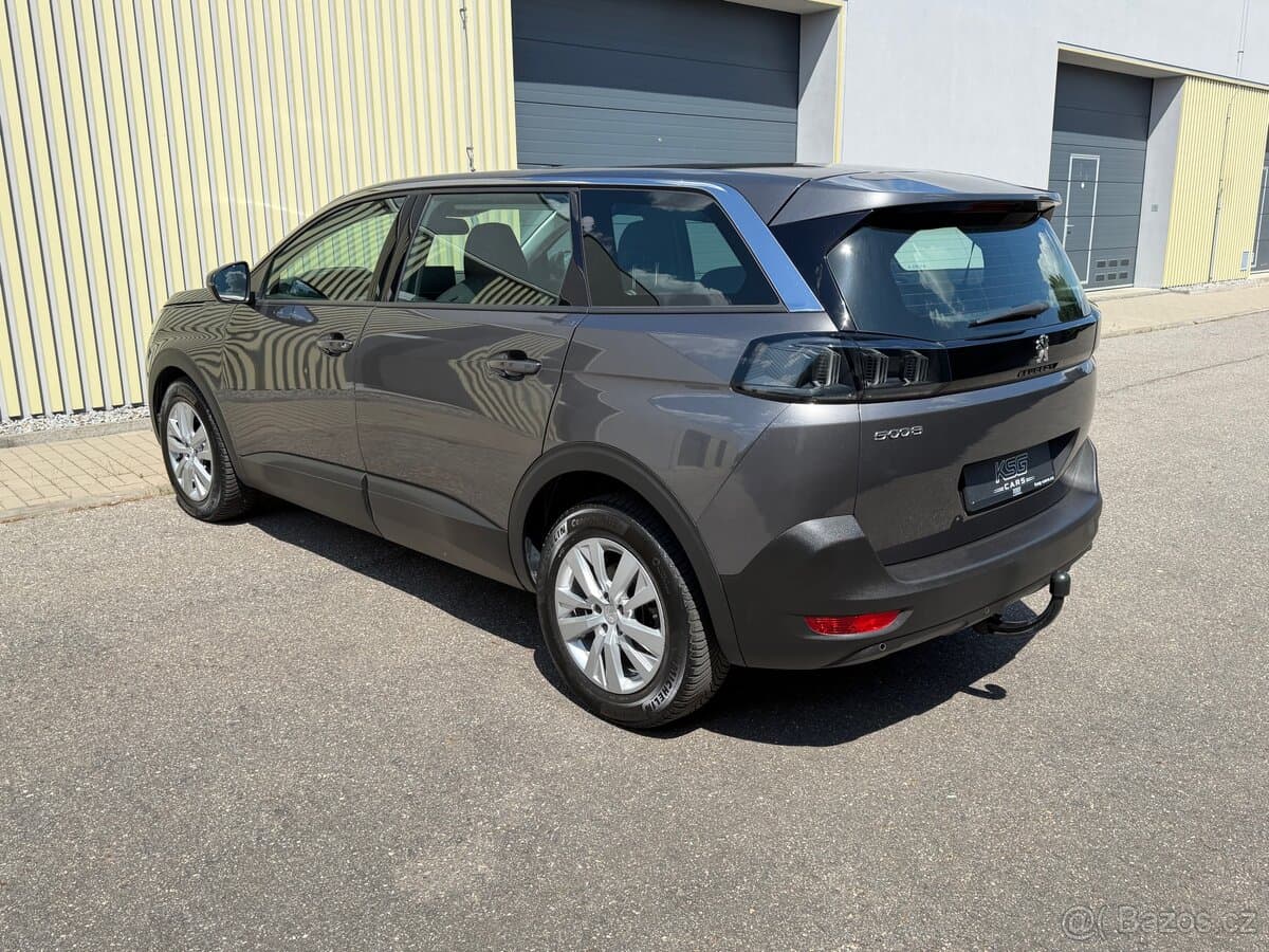 2021 Peugeot 5008 - 7