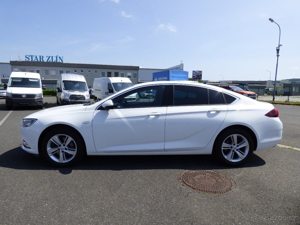 2019 Opel INSIGNIA - 7