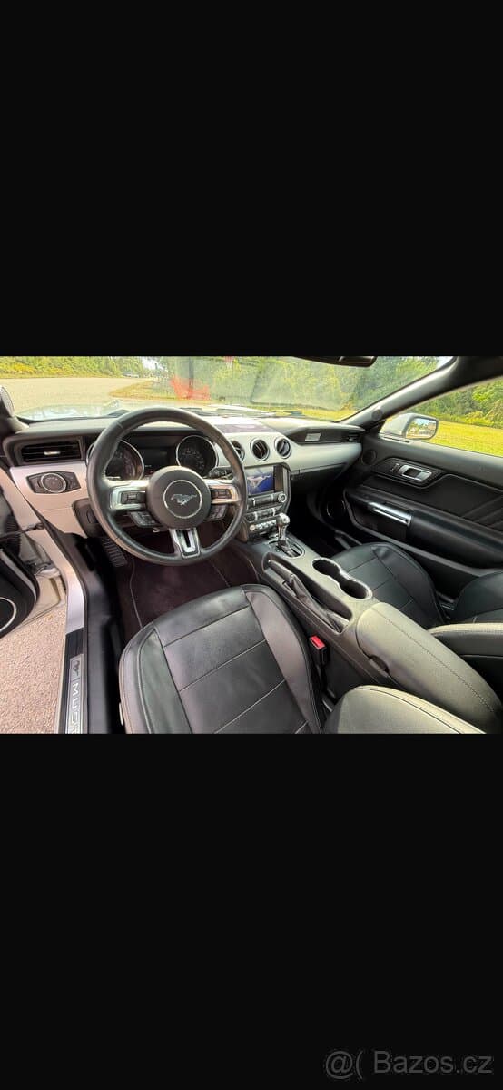 2016 Ford MUSTANG - 7