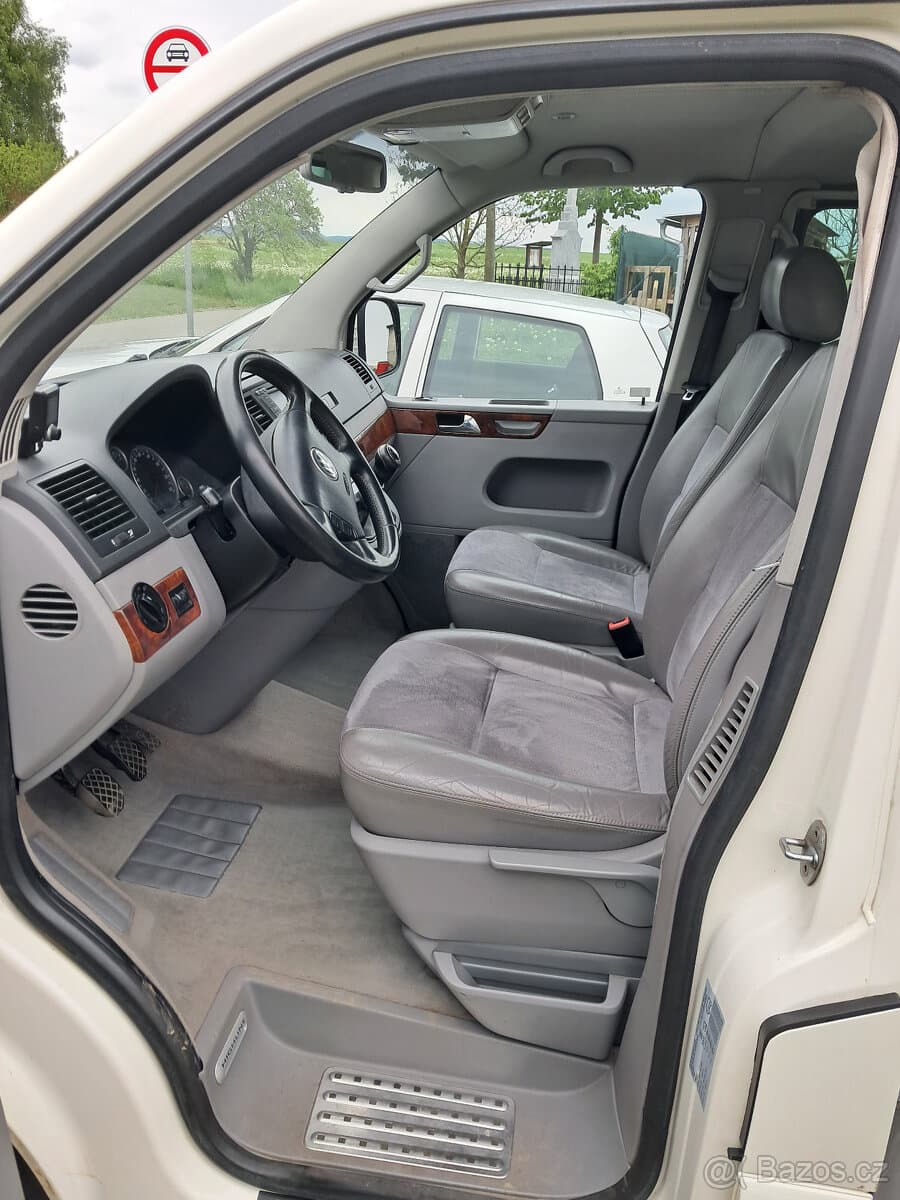 2006 Volkswagen MULTIVAN - 7