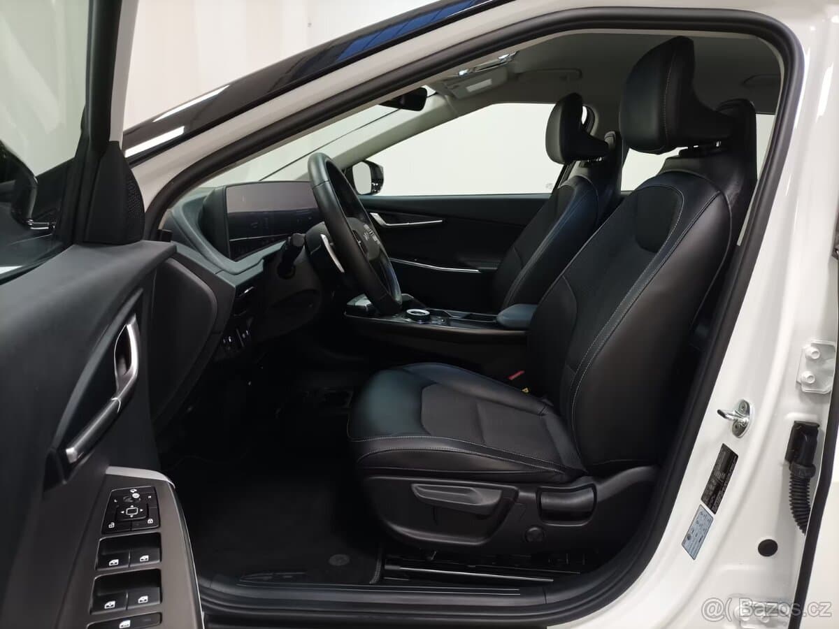 2022 Kia EV6 - 7