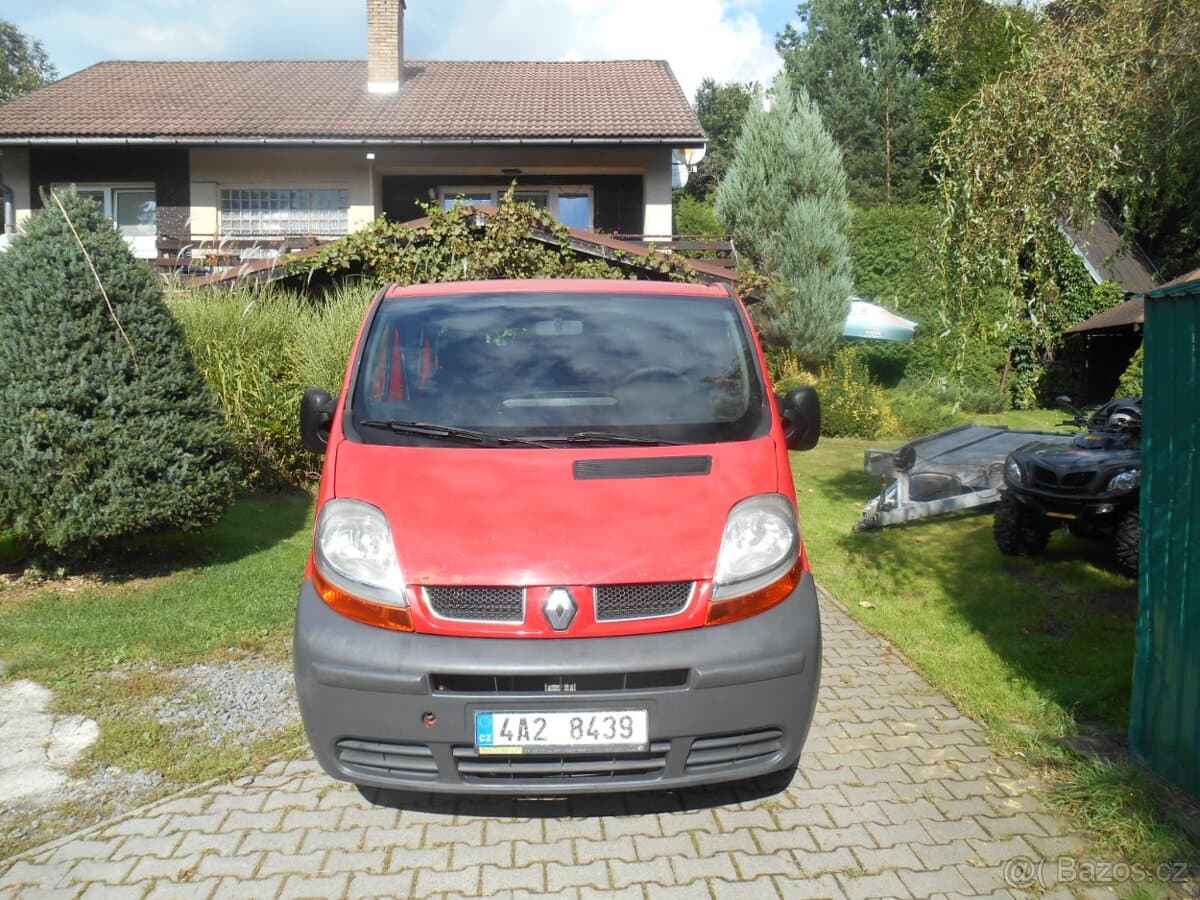 2004 Renault TRAFIC - 7