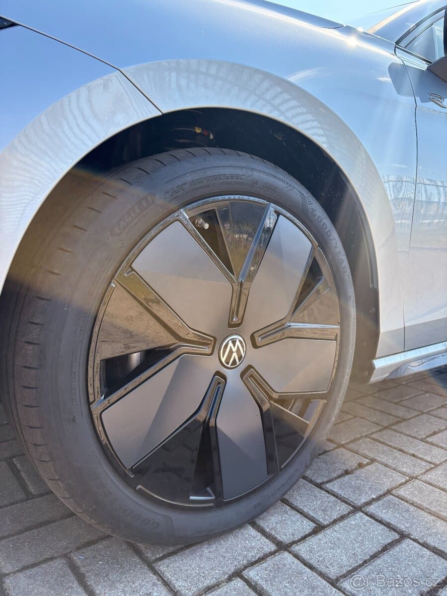 Volkswagen PASSAT - 7
