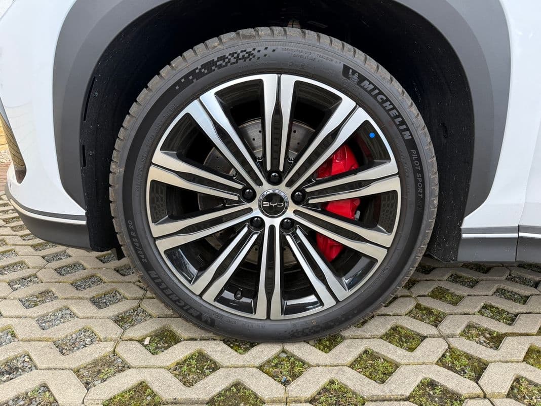 2025 BYD SEALION - 7