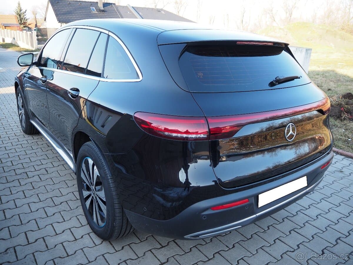 2021 Mercedes-Benz EQC - 7