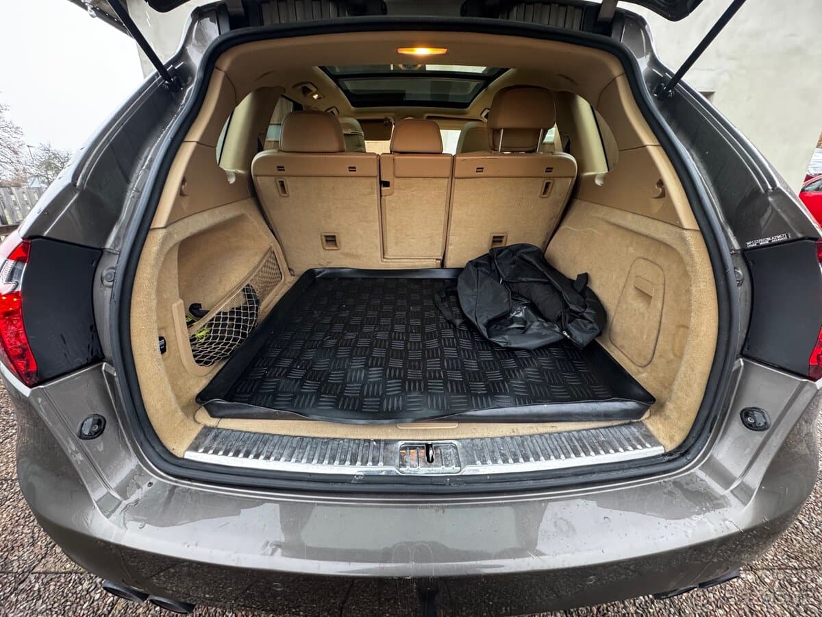 2010 Porsche CAYENNE - 7