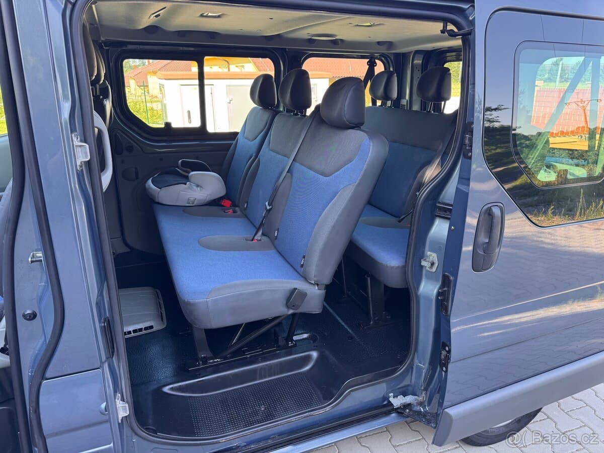 2012 Renault TRAFIC - 7