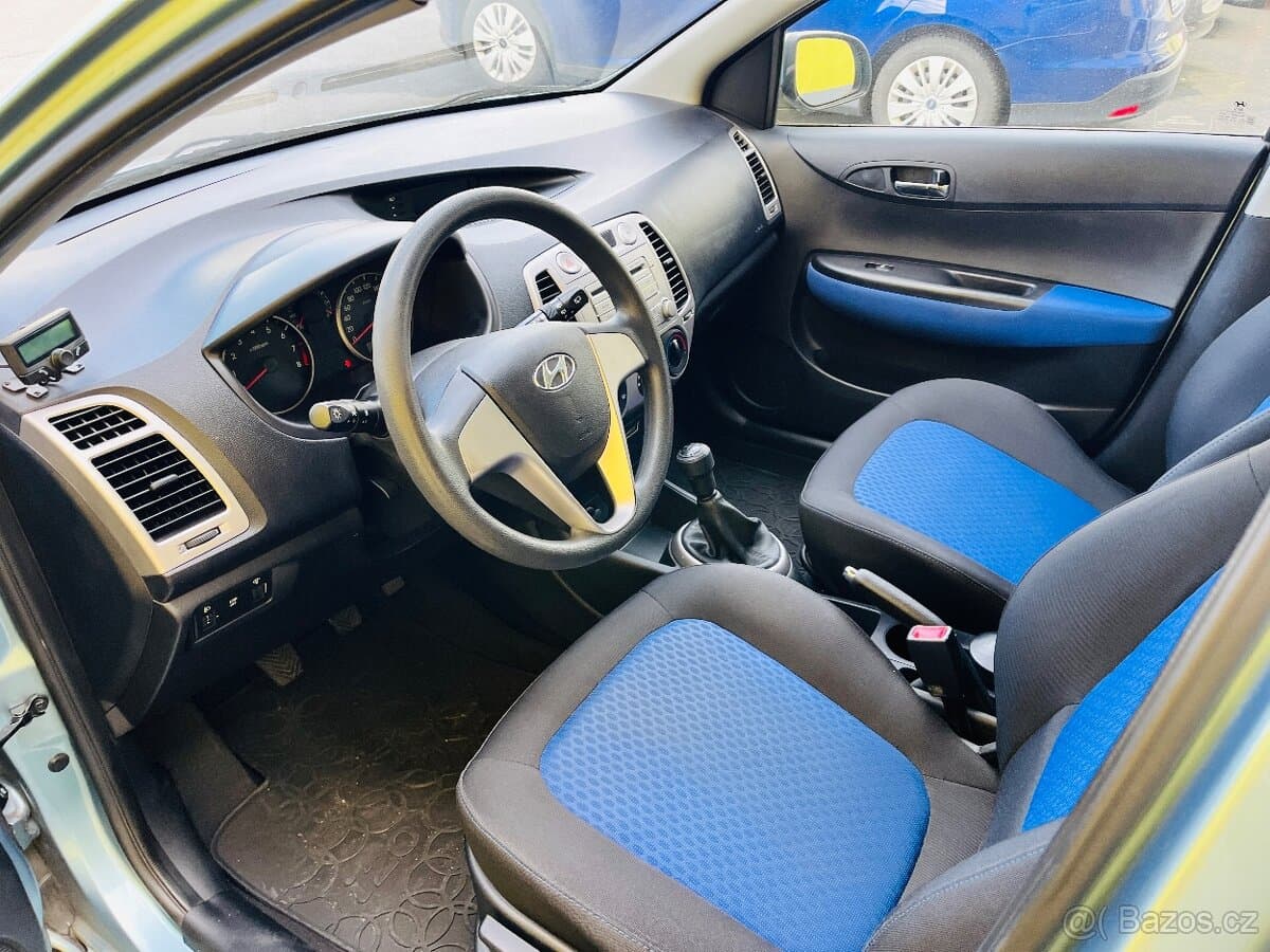 2010 Hyundai i20 - 7