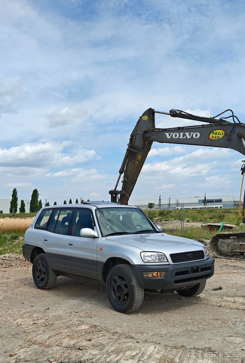 1998 Toyota RAV4 - 7