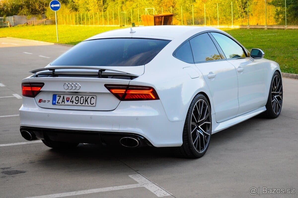 2015 Audi RS7 - 7