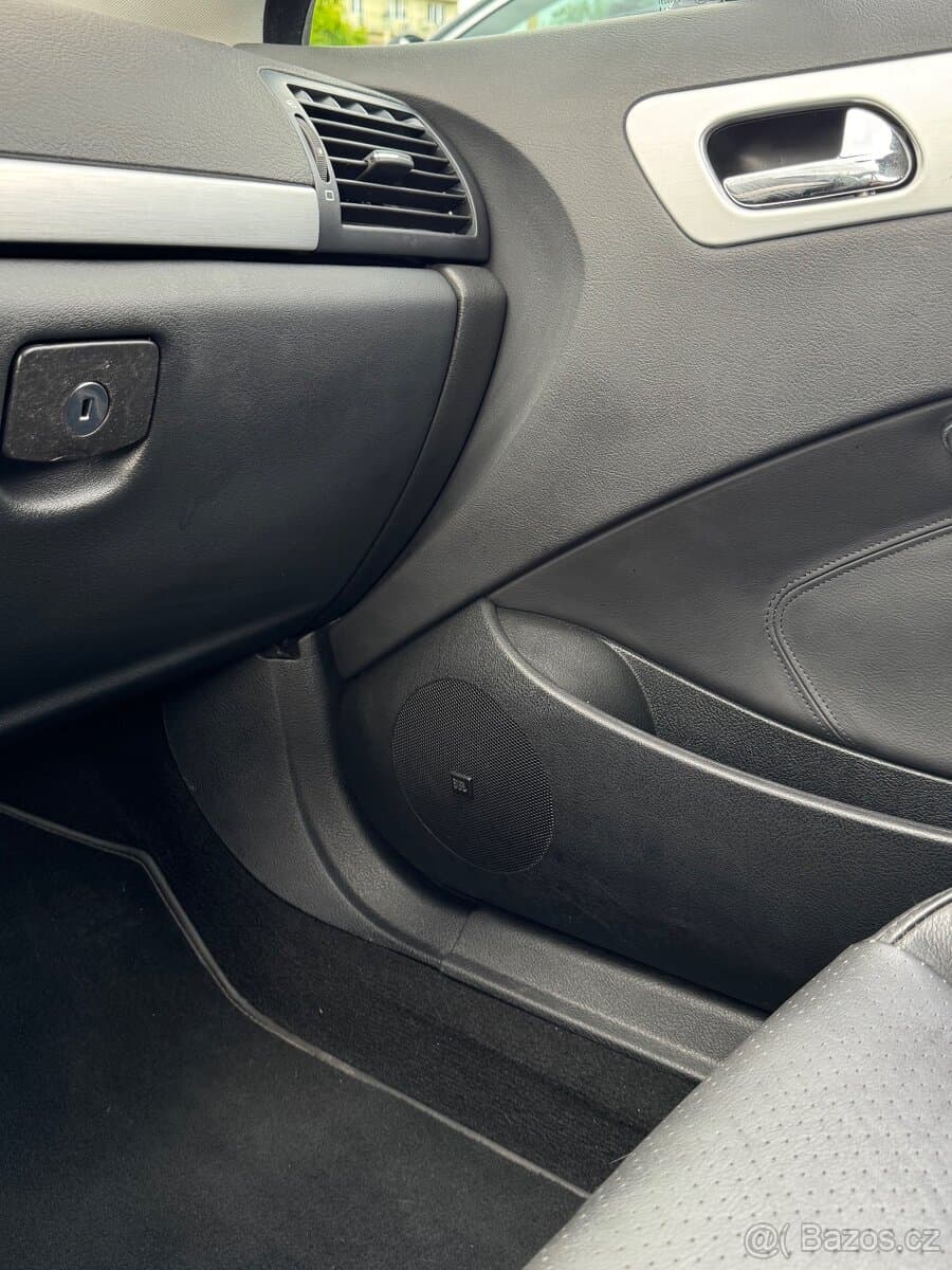 2007 Peugeot 407 - 7