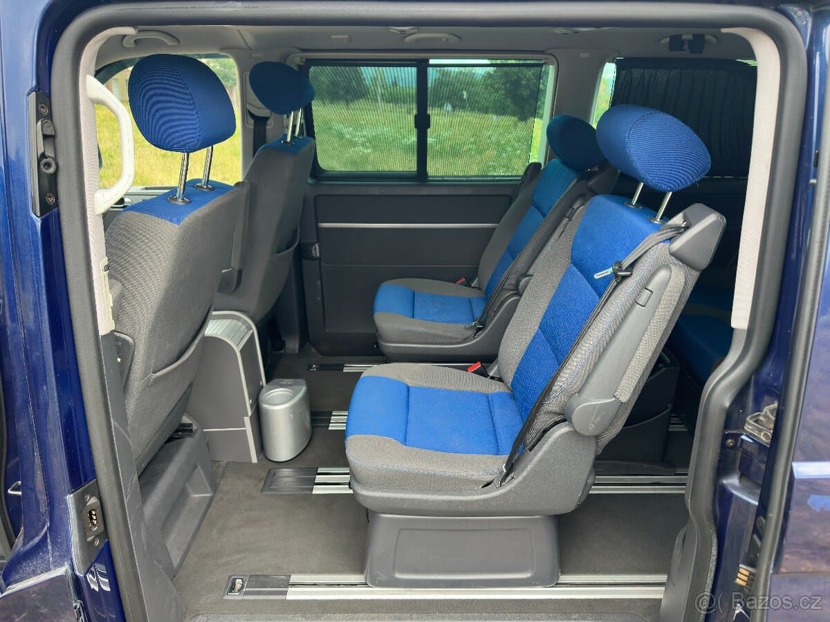 2004 Volkswagen MULTIVAN - 7