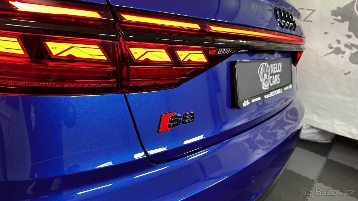 2022 Audi S8 - 7