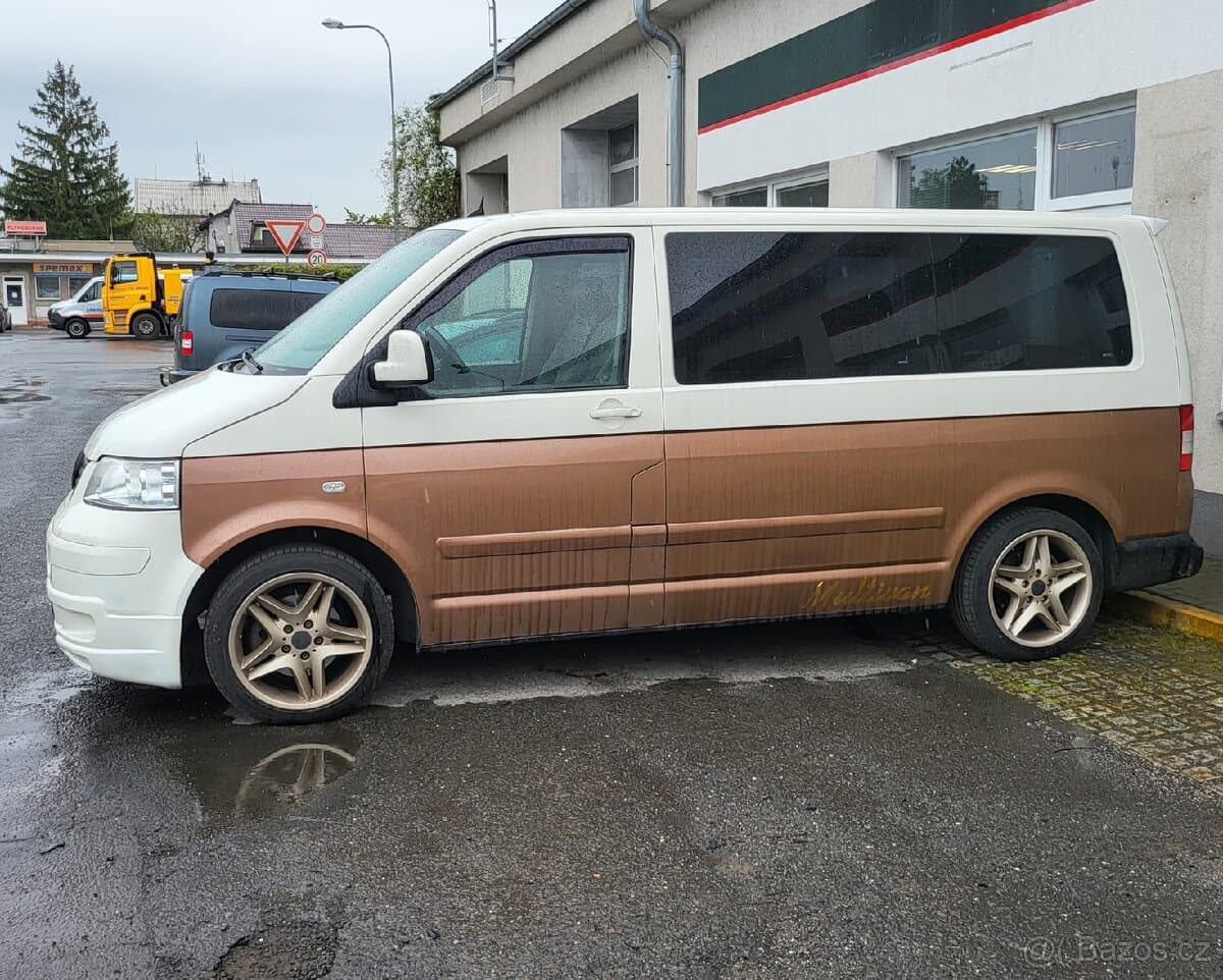 2004 Volkswagen MULTIVAN - 7