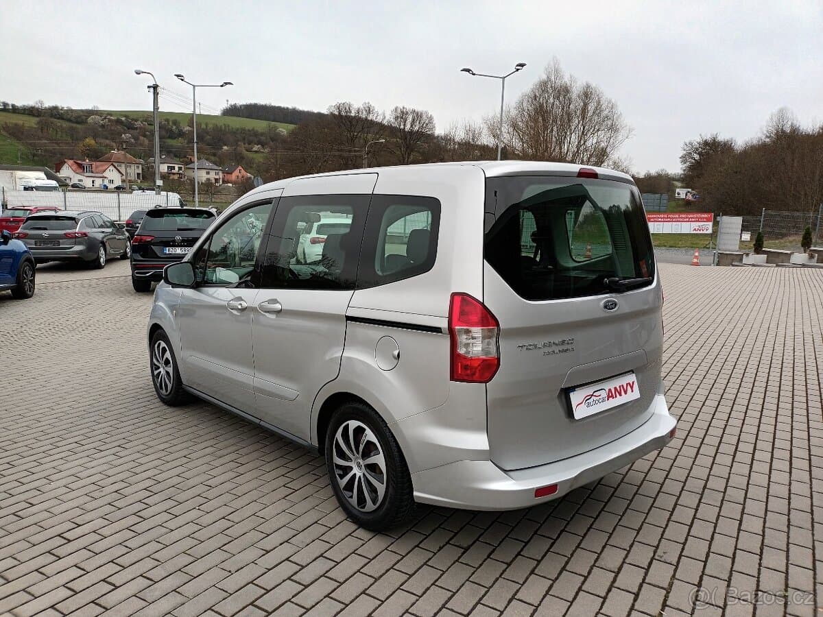2015 Ford TOURNEO - 7