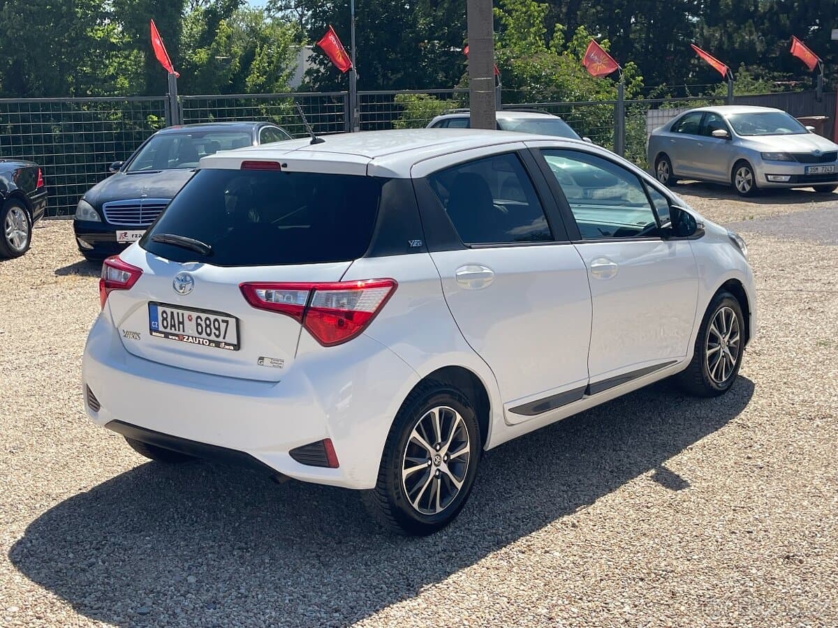 2020 Toyota YARIS - 7