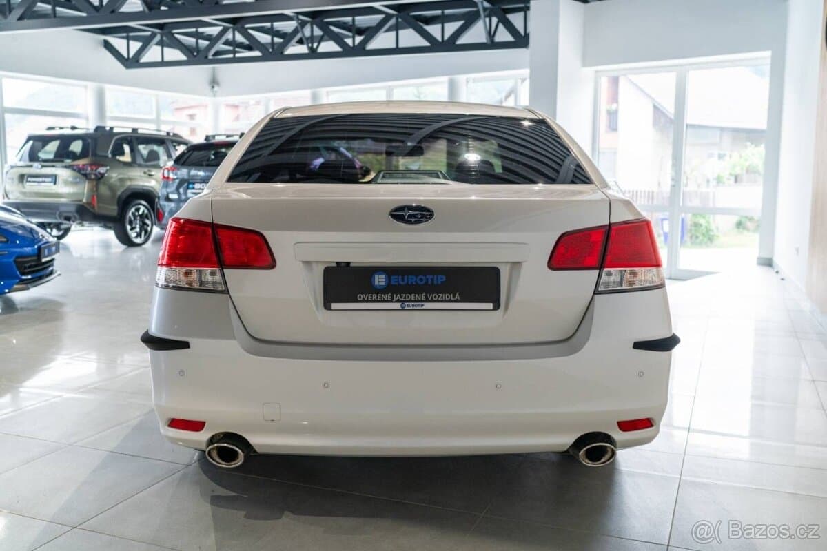 2010 Subaru LEGACY - 7
