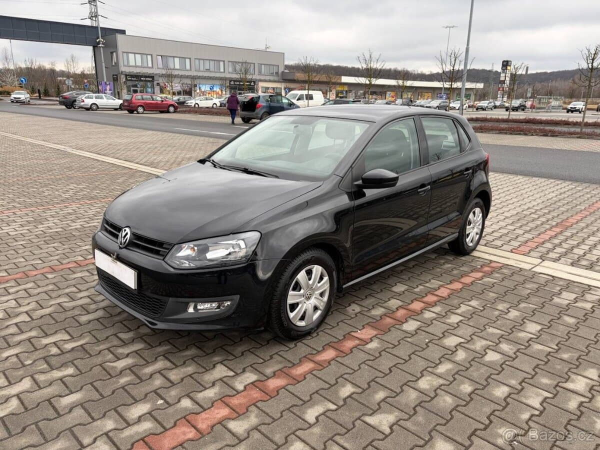 2011 Volkswagen POLO - 7