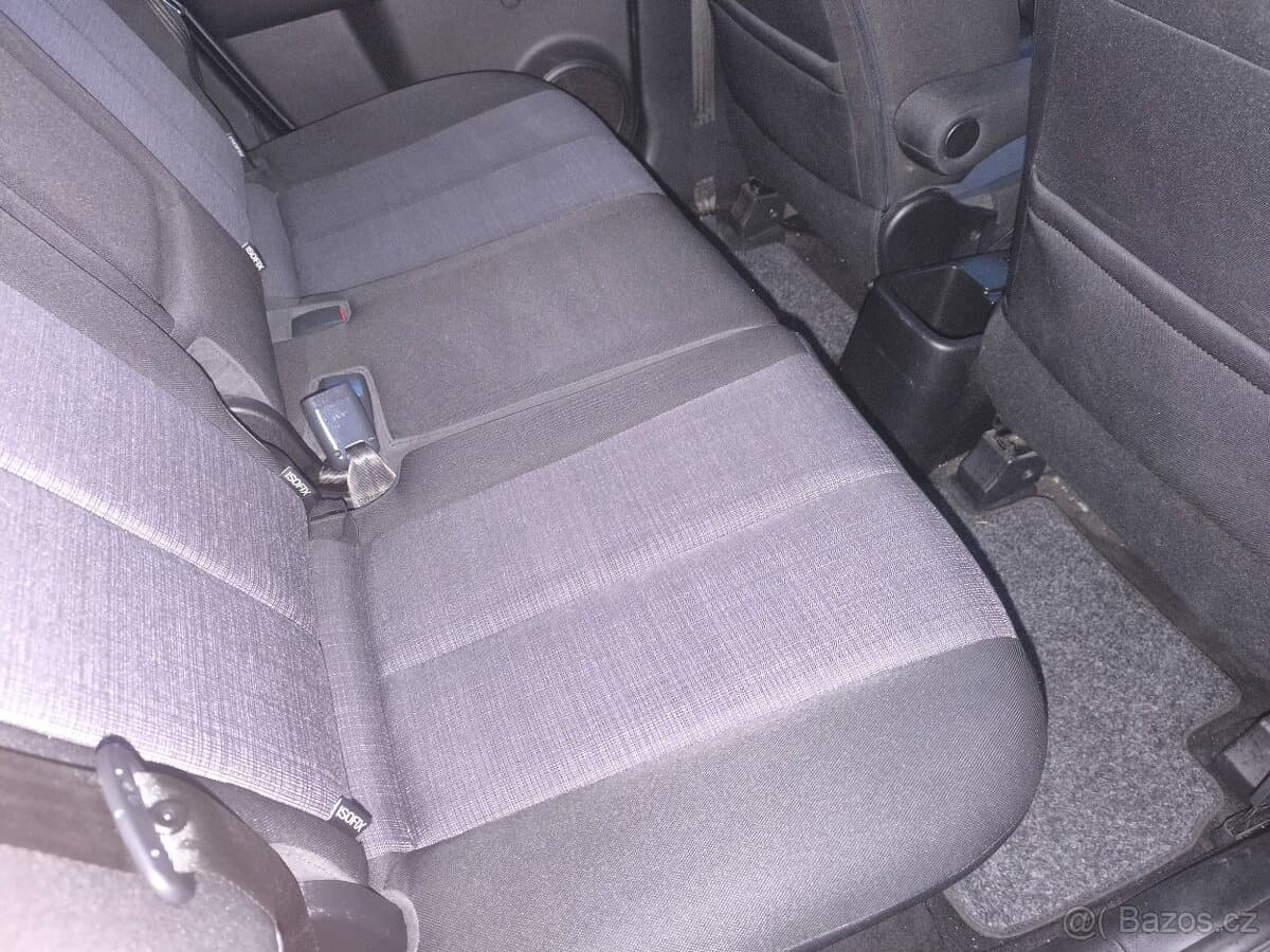 2011 Kia VENGA - 7