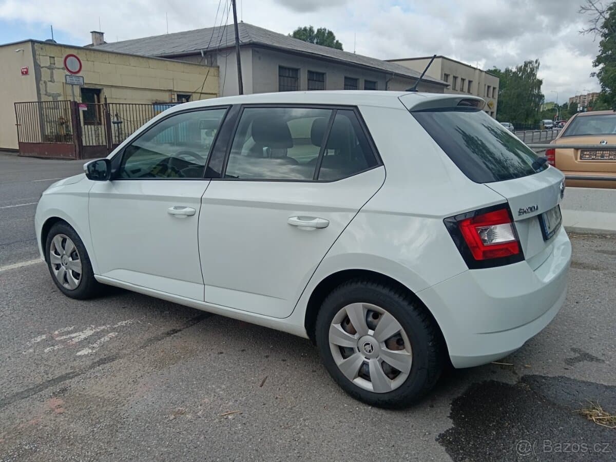 2016 Škoda FABIA - 7