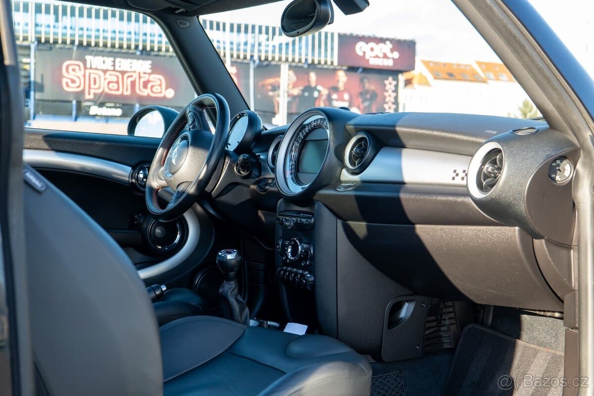 2011 Mini COOPER - 7