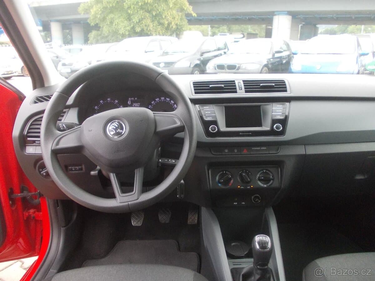 2016 Škoda FABIA - 7