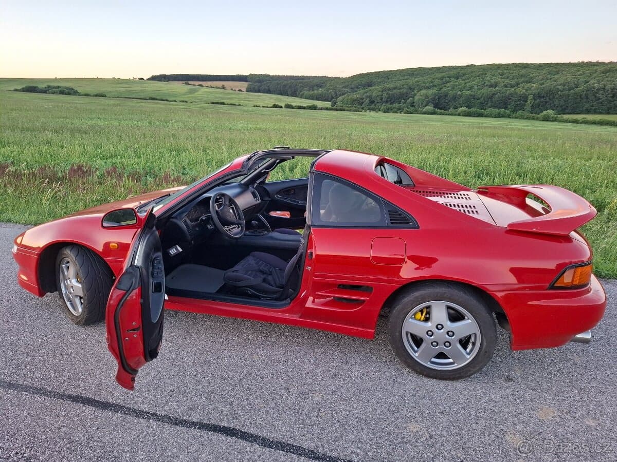 1994 Toyota MR2 - 7