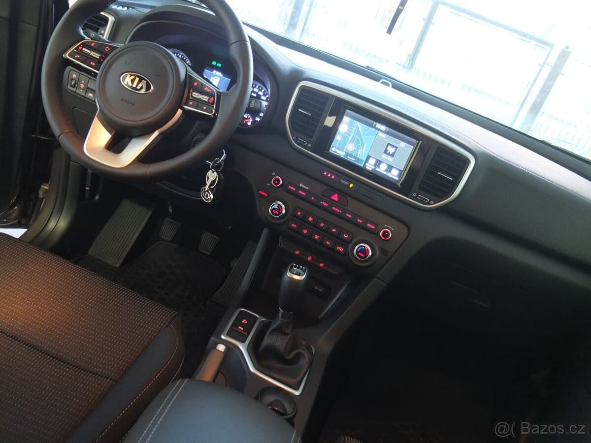 2020 Kia SPORTAGE - 7