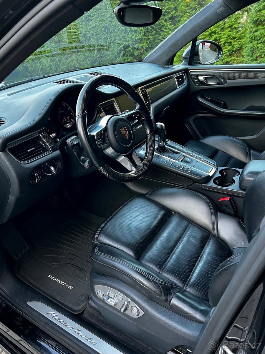 2017 Porsche MACAN - 7