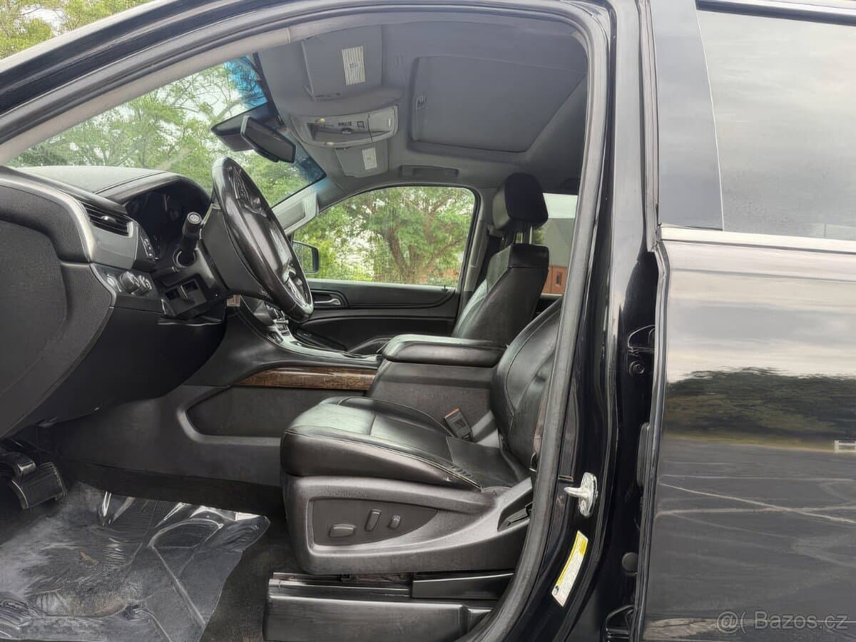 2016 Chevrolet SUBURBAN - 7
