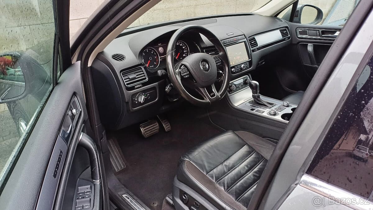 2016 Volkswagen TOUAREG - 7