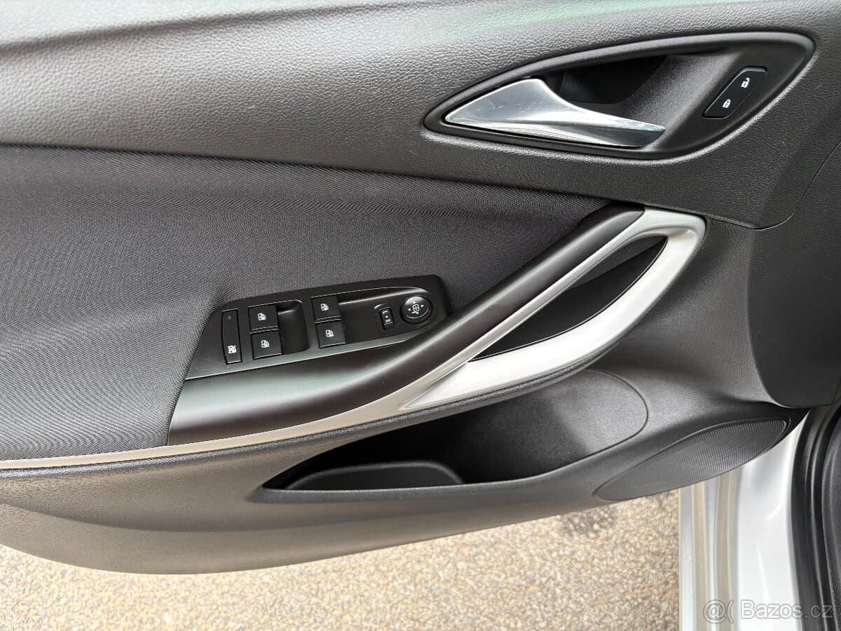 2019 Opel ASTRA - 7