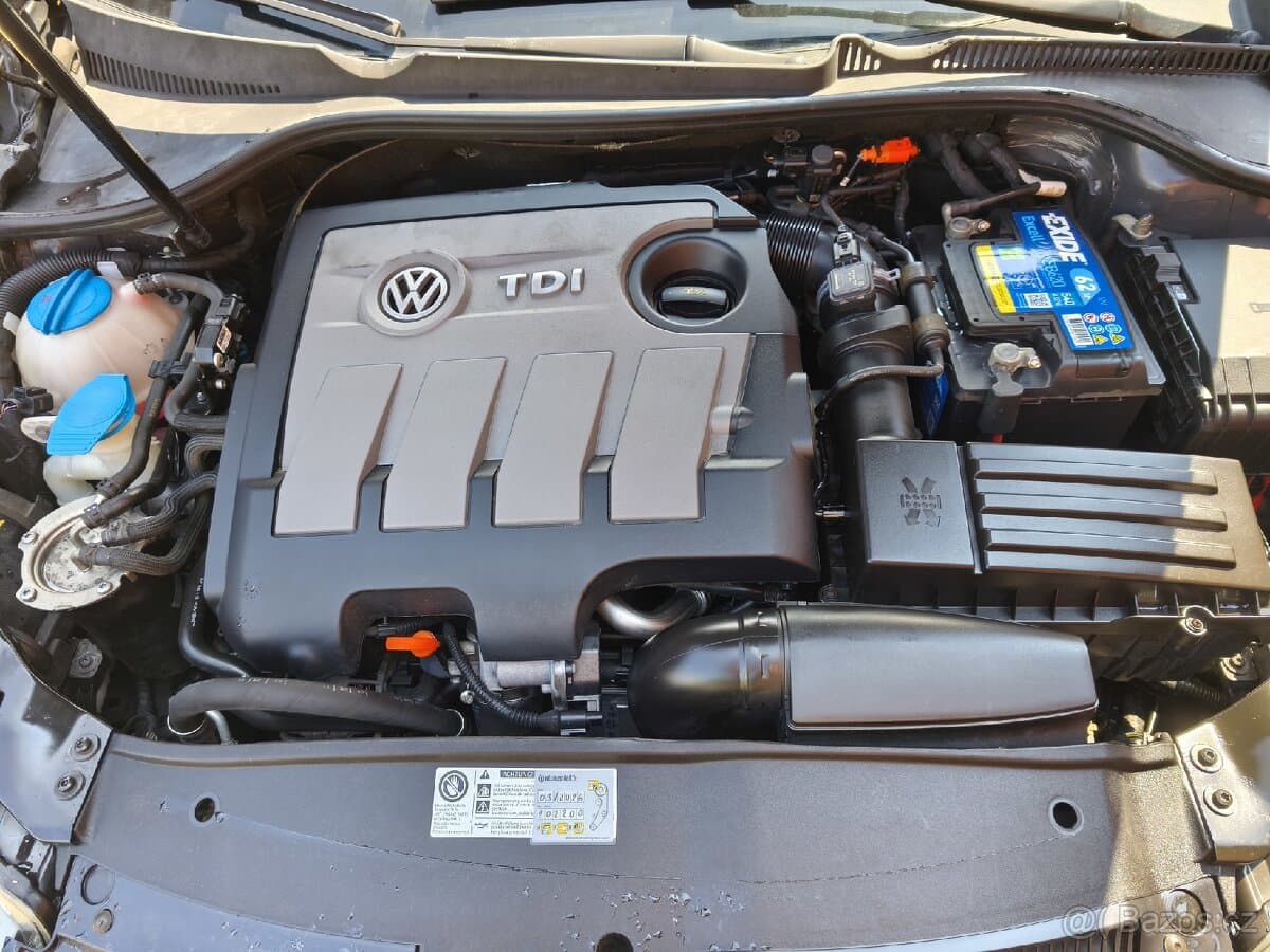 2012 Volkswagen GOLF - 7
