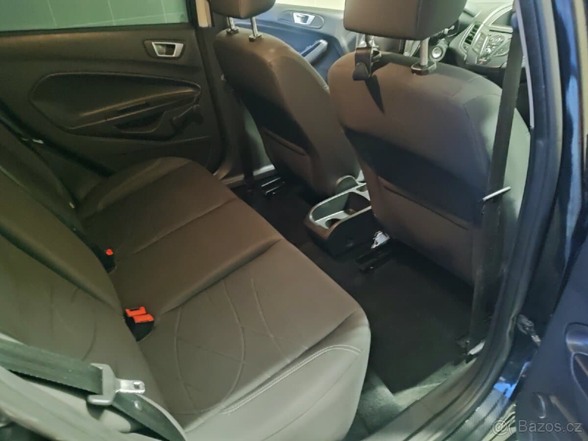 2016 Ford FIESTA - 7
