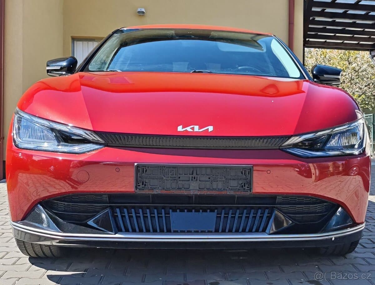 2022 Kia EV6 - 7