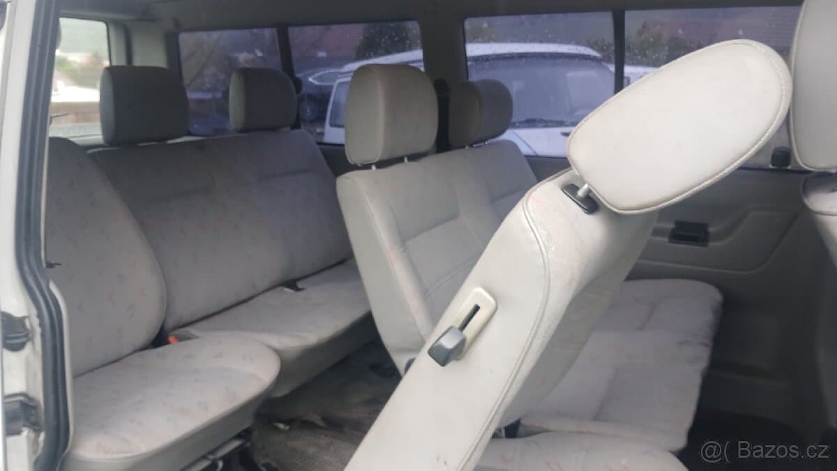 2003 Volkswagen CARAVELLE - 7