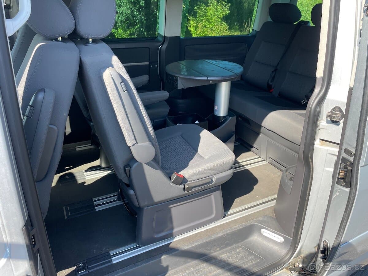 2004 Volkswagen MULTIVAN - 7
