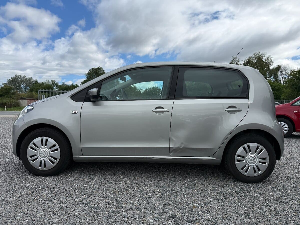 2014 Volkswagen UP! - 7