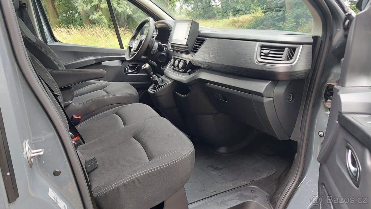 2023 Renault TRAFIC - 7
